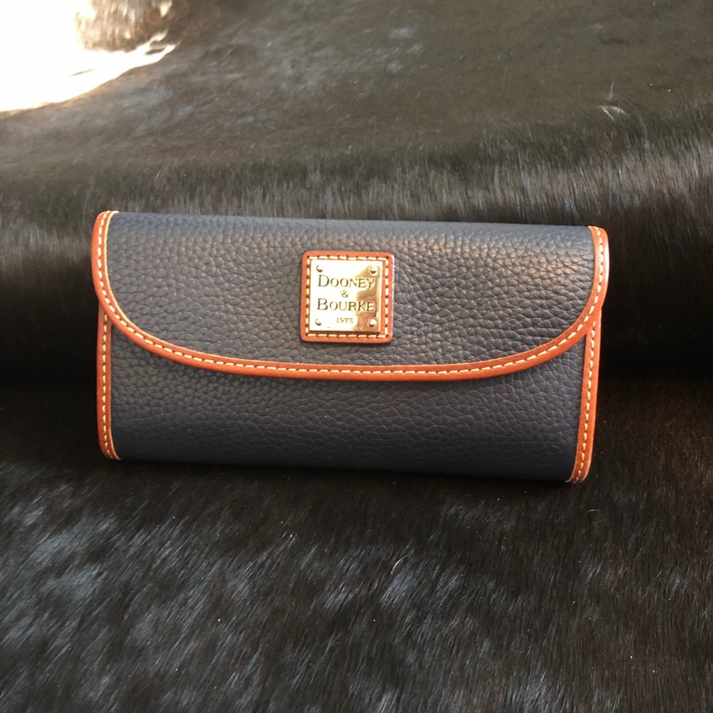 Dooney and Bourke Wallet